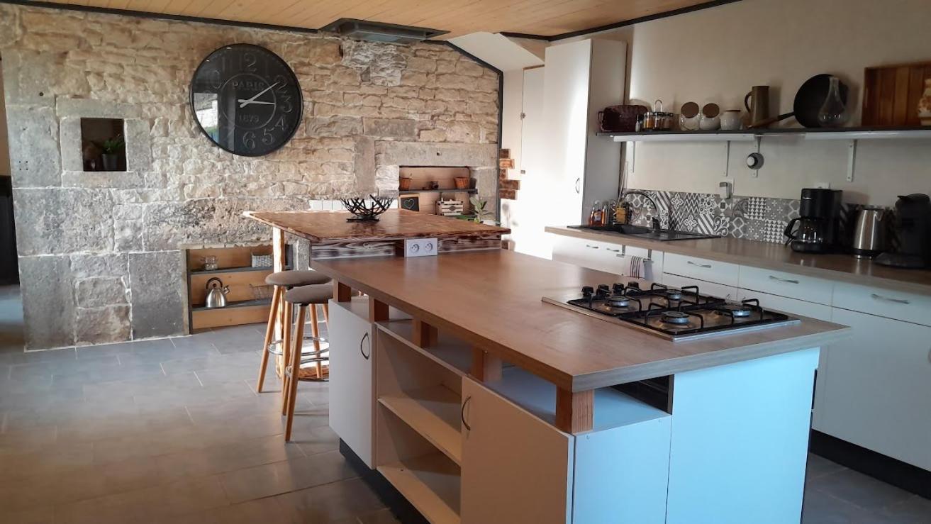 Maison Renove En Pierre Crotenay Eksteriør billede